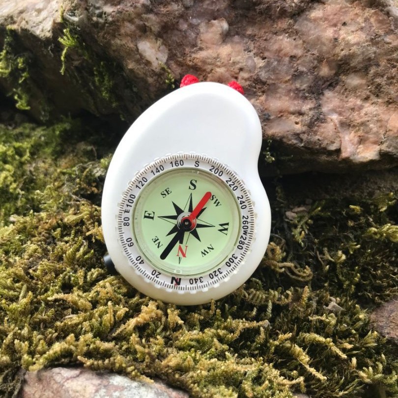 Outdoor Adventure Guide - Kompas Survival Mini Outdoor dengan Lampu